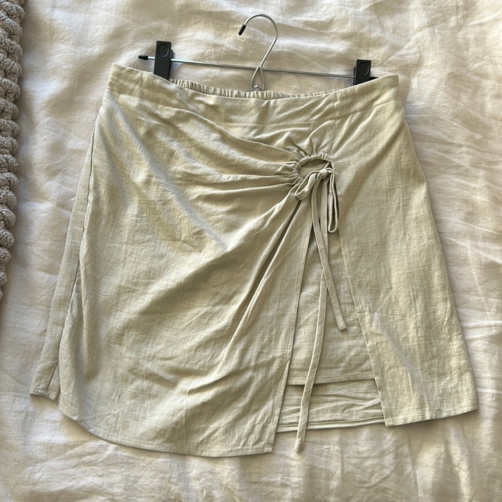Revolve linen skirt